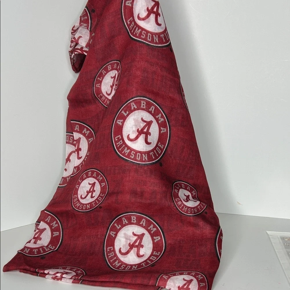 Alabama Crimson Tide Accessory Set-Scarf, Sock, Temp Tattoos & Magnetic